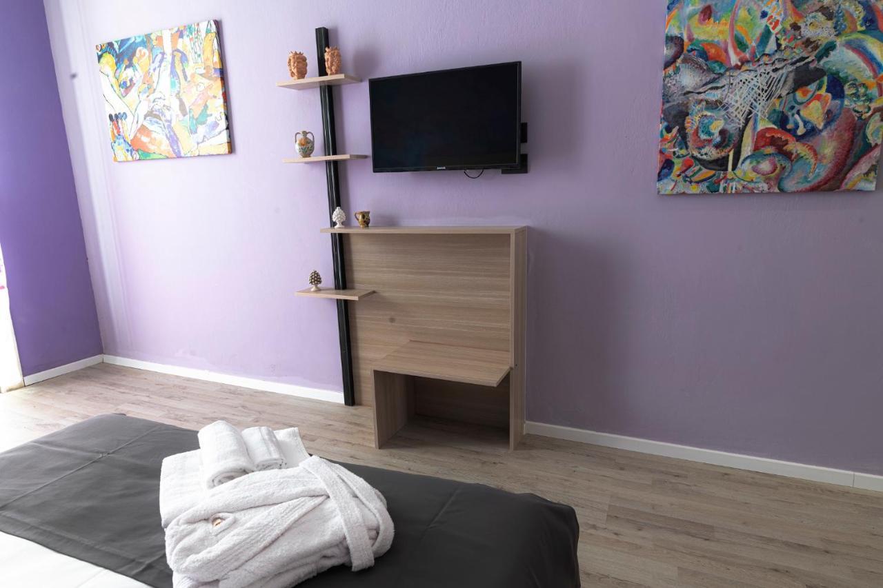 Mini Hotel Wf2 กัลตาจีโรเน ภายนอก รูปภาพ